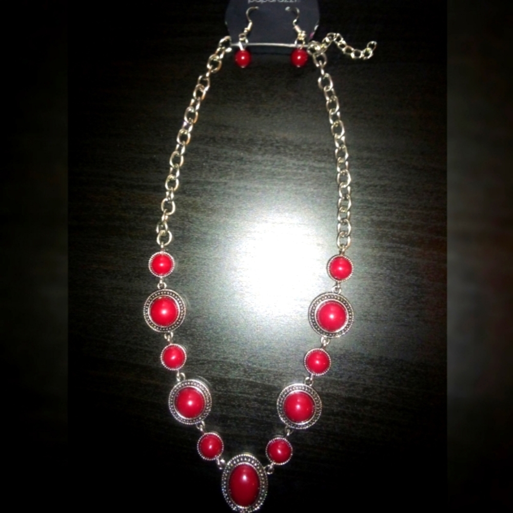 New Necklace & Earrings Set